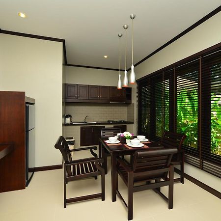 Naiharn Garden Villa Phuket Kültér fotó