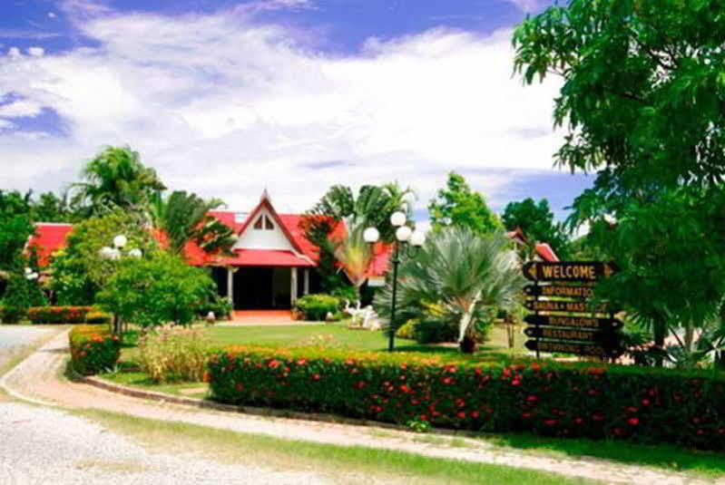 Naiharn Garden Villa Phuket Kültér fotó