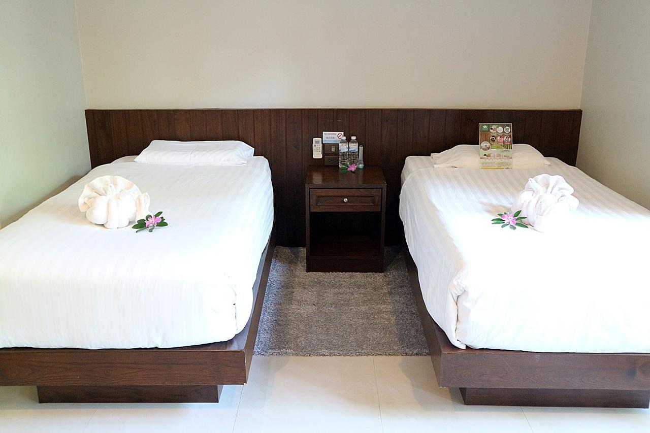 Naiharn Garden Villa Phuket Kültér fotó