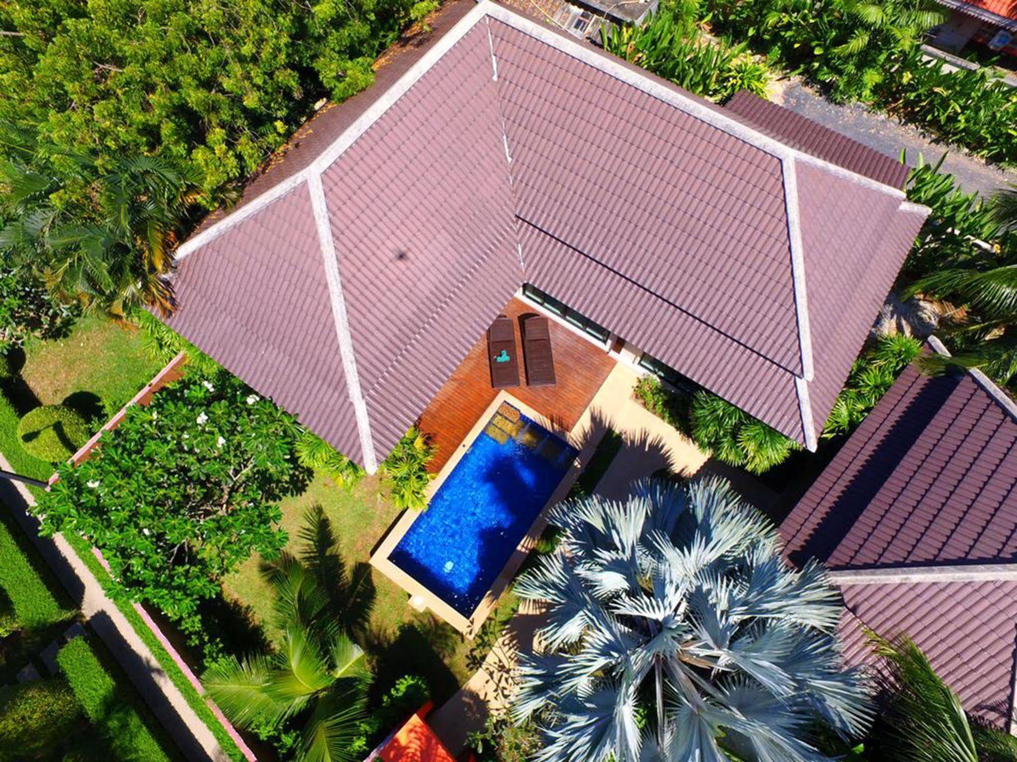 Naiharn Garden Villa Phuket Kültér fotó
