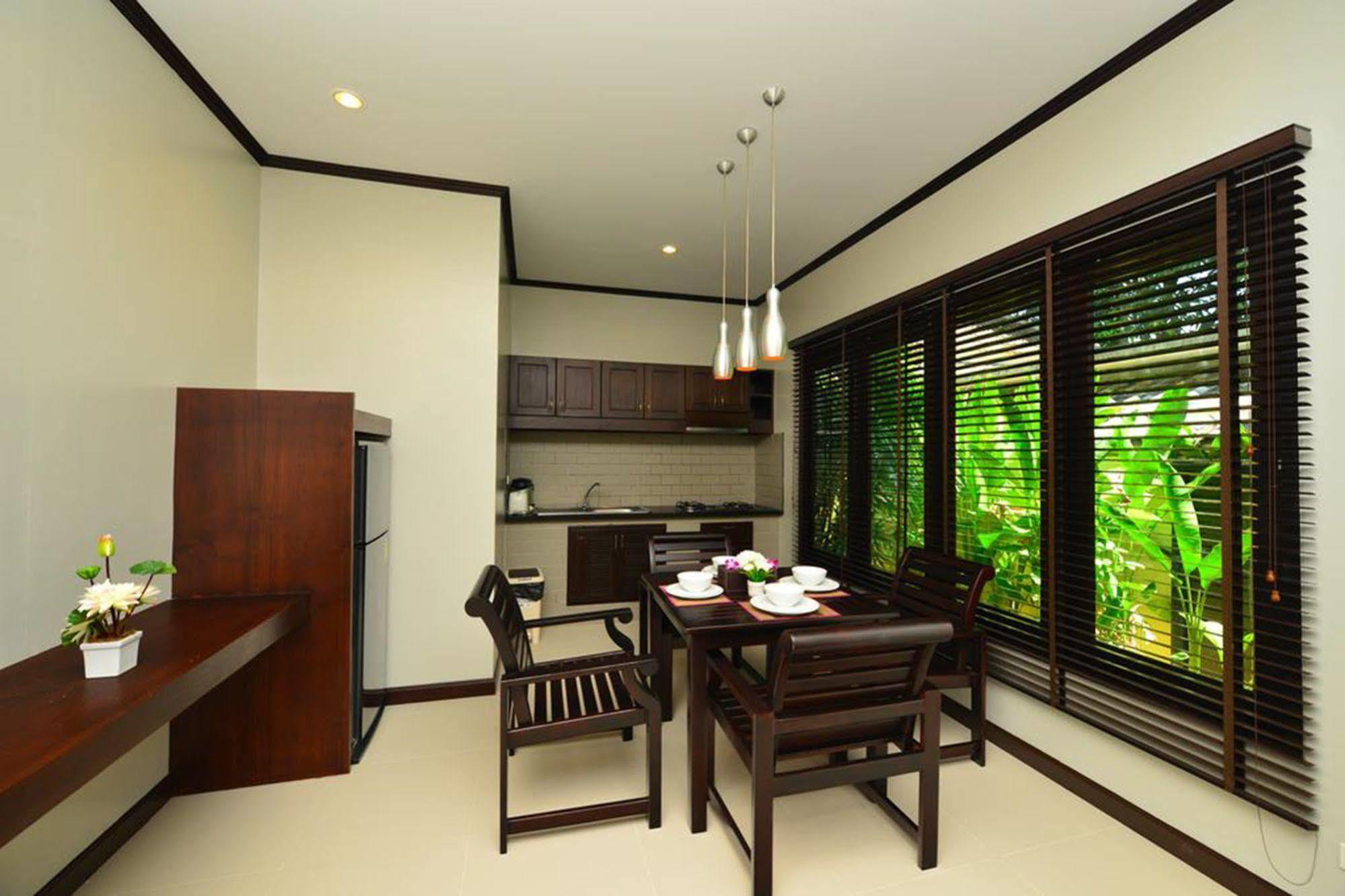 Naiharn Garden Villa Phuket Kültér fotó