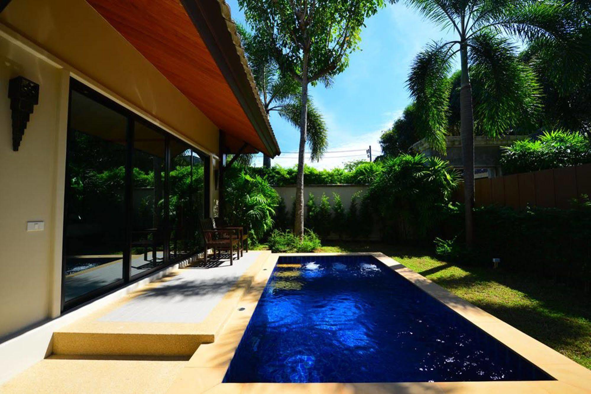 Naiharn Garden Villa Phuket Kültér fotó