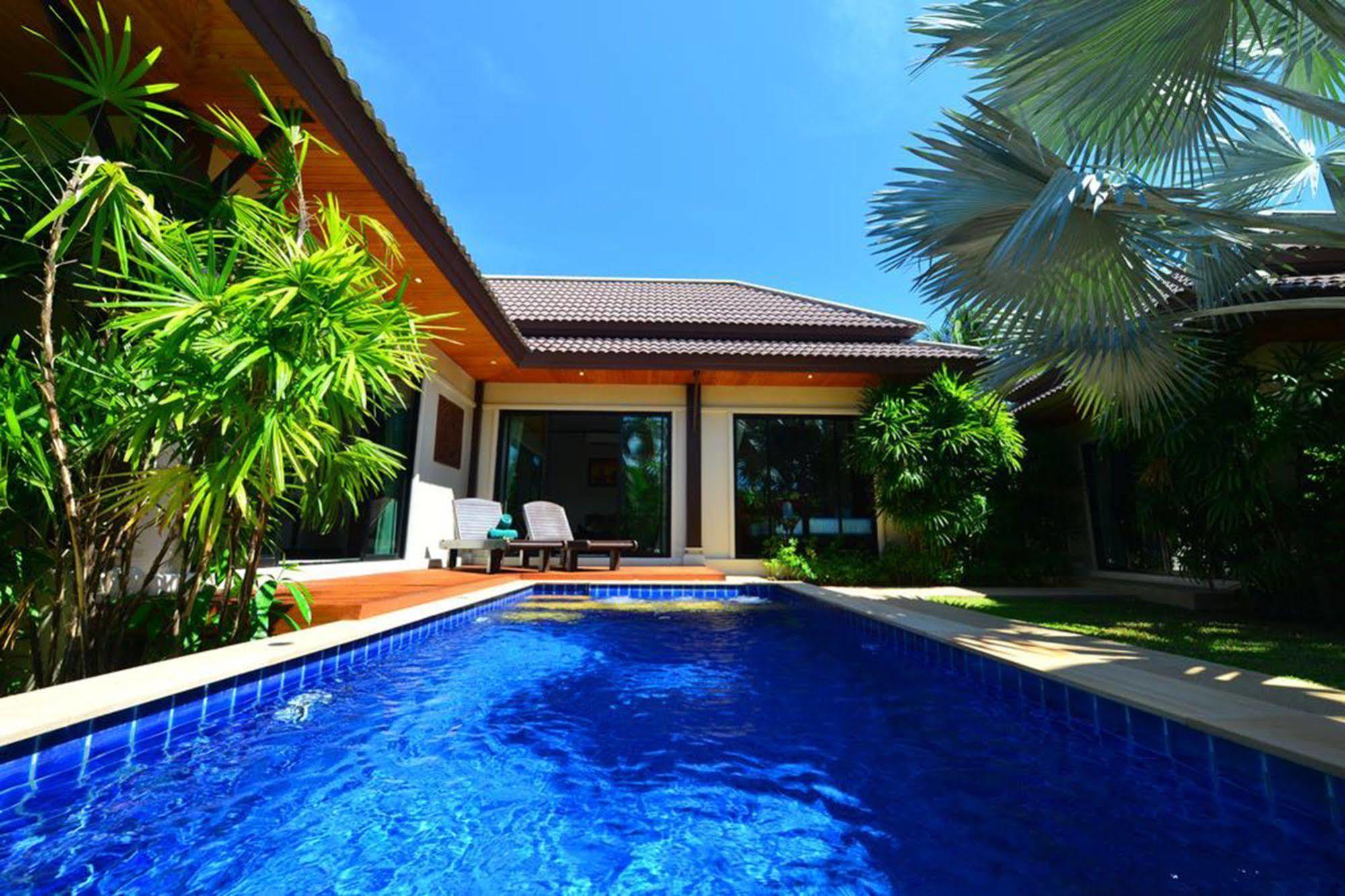 Naiharn Garden Villa Phuket Kültér fotó